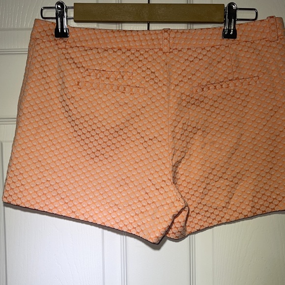 Marciano shorts. Light orange. Beautiful gold button. Size 6 - Picture 6 of 12